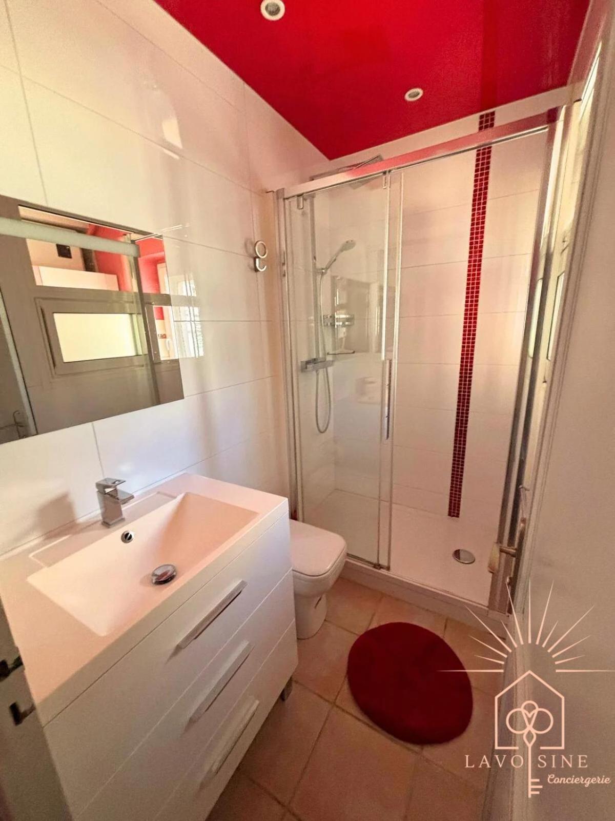 Apartamento Les Pieds Dans L'Eau Saint-Cyr-sur-Mer Exterior foto